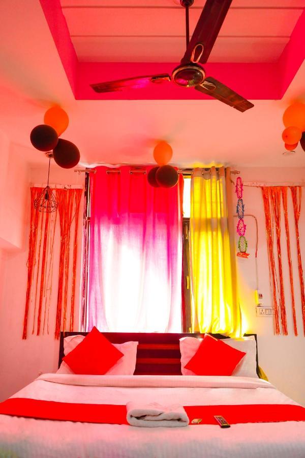 Roomshala 124 Royal Rohini - Sector 16 Hotel New Delhi